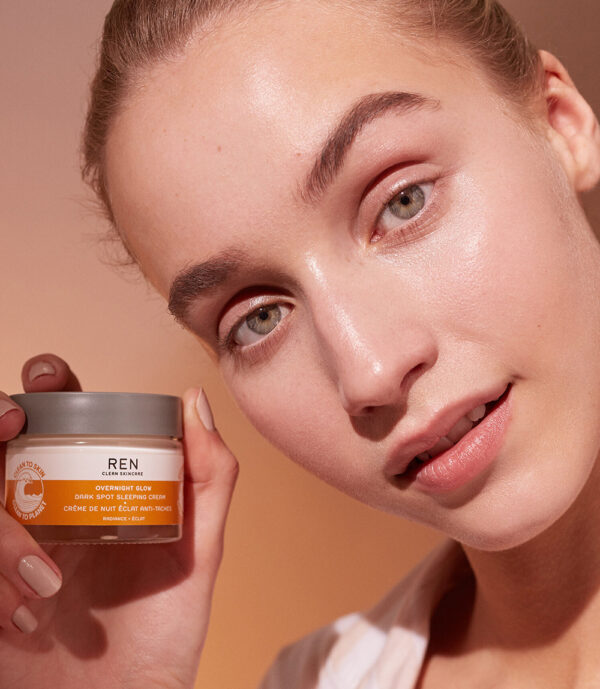 Overnight Glow Dark Spot Sleeping Cream  50ml - Image 4